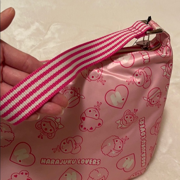 Harajuku Lovers Frosting bag NWT - Picture 6 of 13